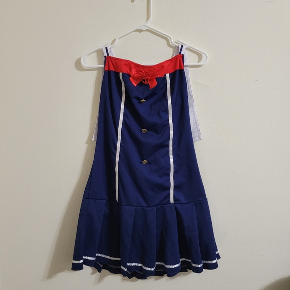 Sailor Costume - Picture 3 of 7